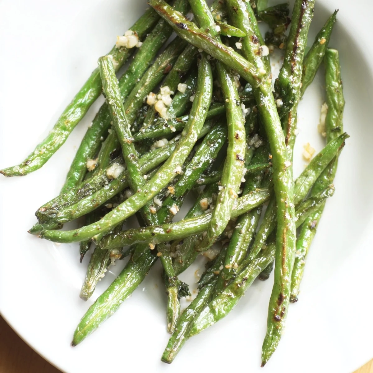 Golden-brown, delicious Garlic Roasted Green Beans, ready to be served as a flavorful side dish.